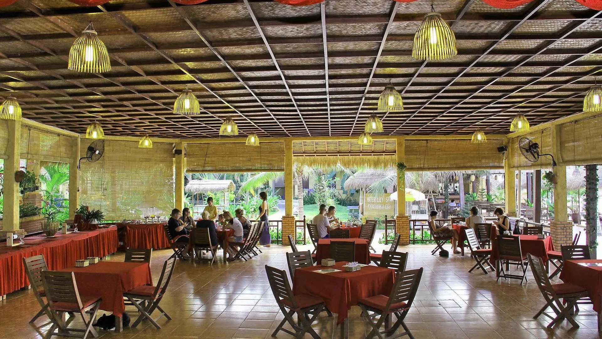 *** Hotel Nang Hon Rom Resort Phan Thiet Vietnam
