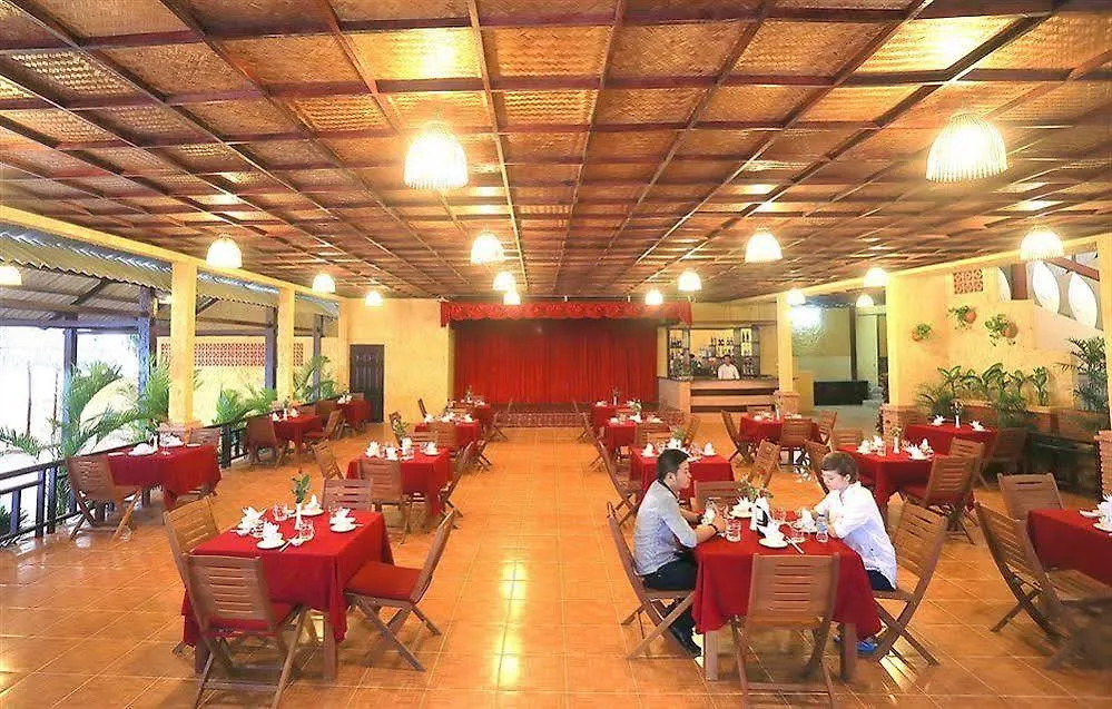 *** Hotel Nang Hon Rom Resort Phan Thiet Vietnam